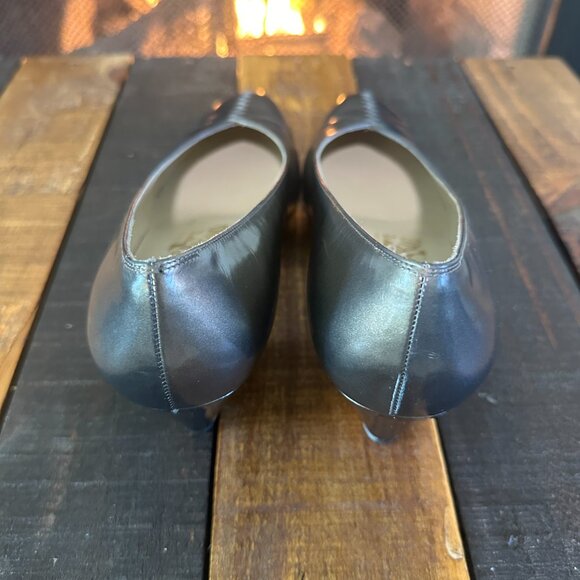 Salvatore Ferragamo Vintage Black Pewter Leather Pointed Toe Pumps Size 8.5 B - Picture 3 of 8